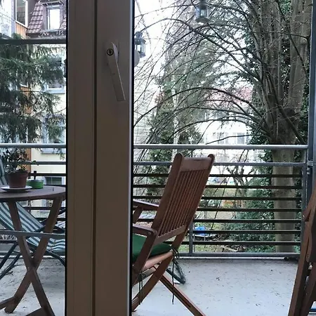 Appartement 18m2 Mit Jugendstil-charme Im Stadtzentrum